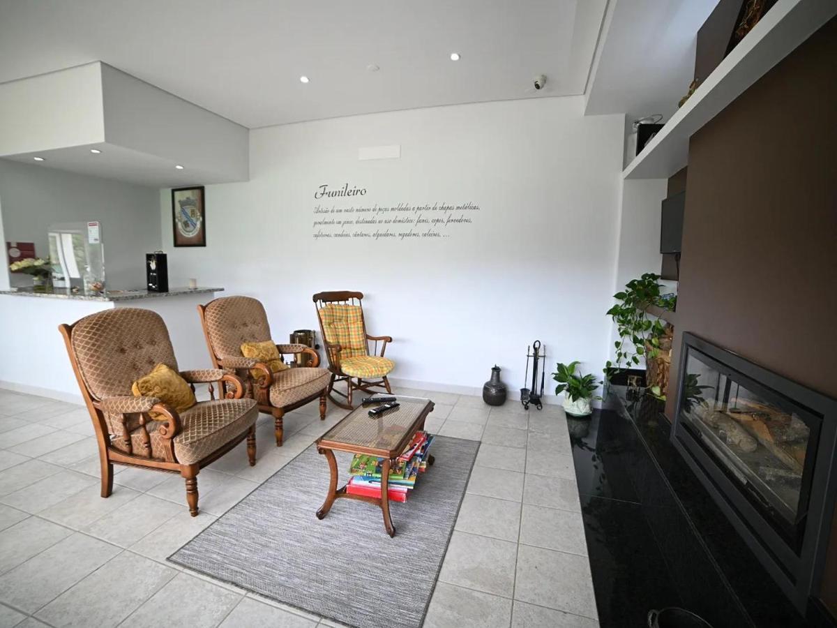 Funileiro, Apartamentos E Quartos Amares Zewnętrze zdjęcie