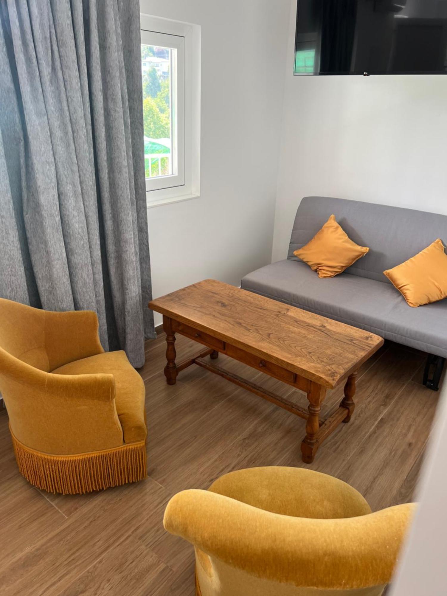 Funileiro, Apartamentos E Quartos Amares Zewnętrze zdjęcie